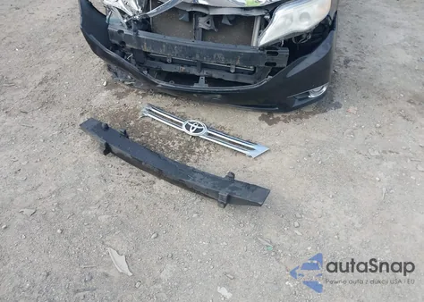 2011 Toyota Avalon Limited z USA, uszkodzony, nr VIN 4T1BK3DB3BU396142